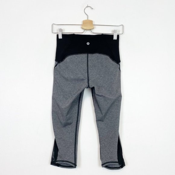 Lululemon | Train Times Crop 17" Heathered Black Size 6 - Picture 8 of 13